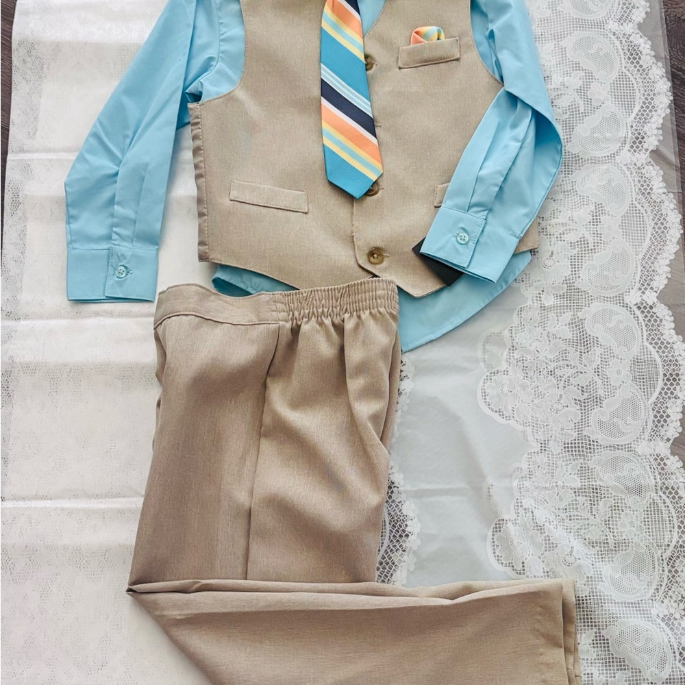 TFW 4pc Suit Set NWT
